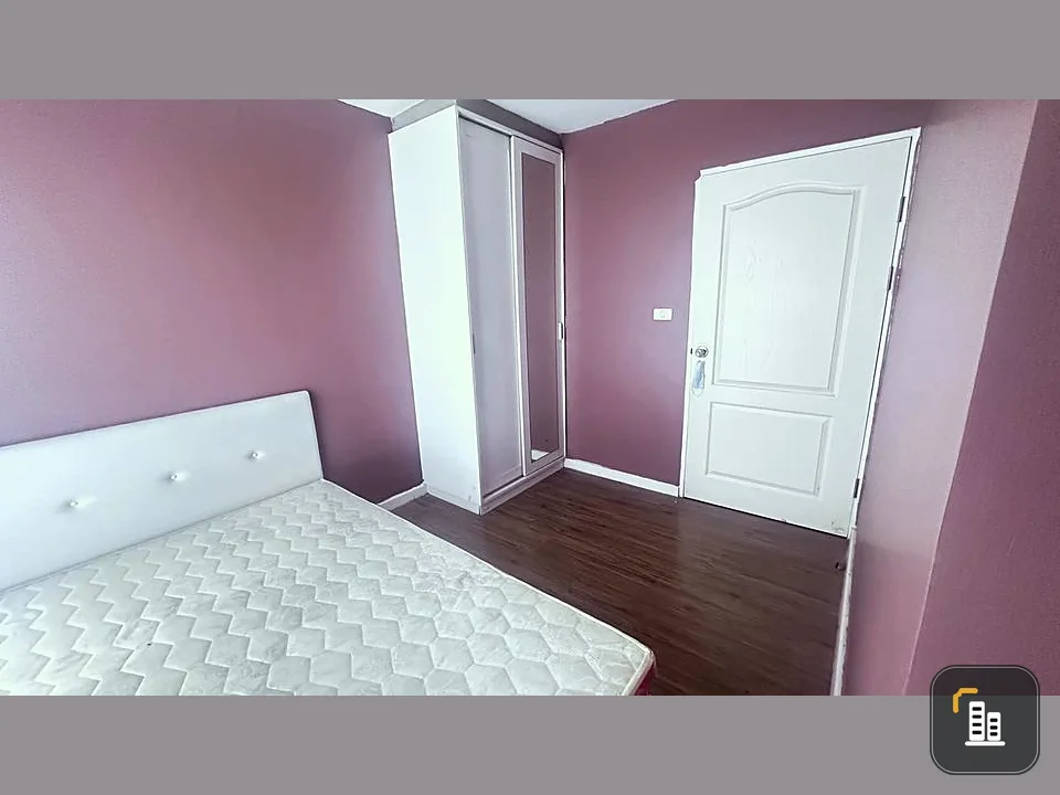 For sale: i Condo Ngamwongwan 2, 8th floor, airy, spacious room, nice to live in. Hurry and reserve your ownership now!