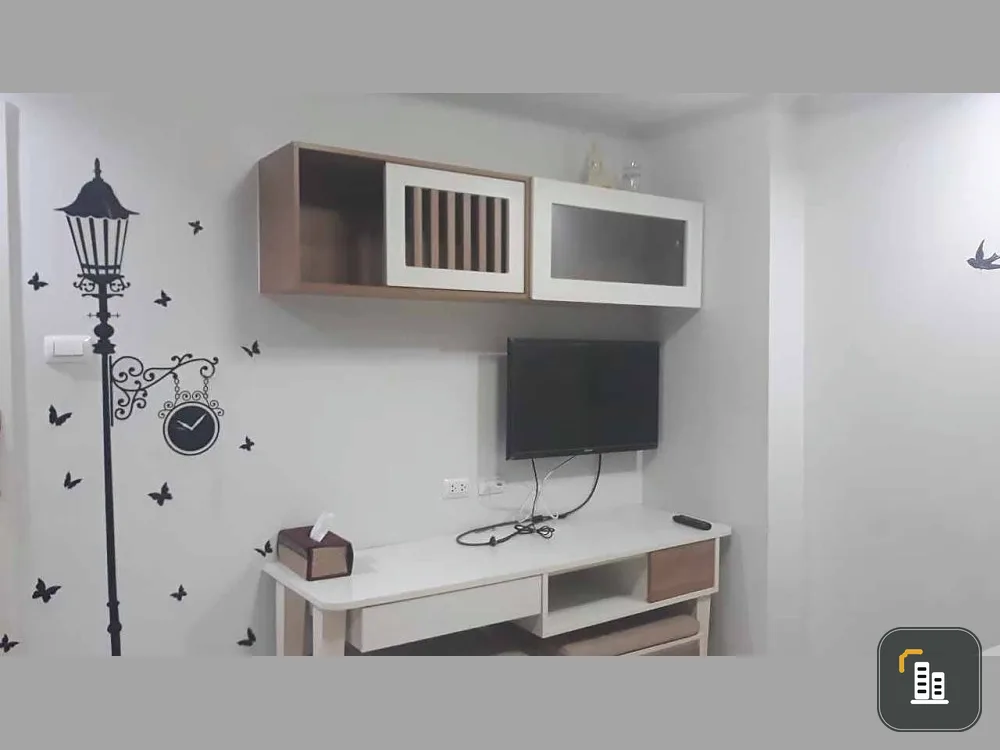 For sale: The Lock 3 Sukhumvit 101/1, 4th floor, white room, very comfortable, with built-in furniture. Don't wait.