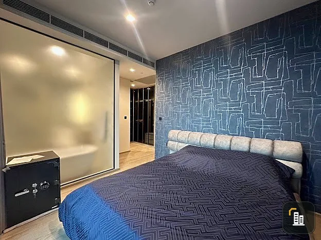 For rent: The Crest Park Residence, 33rd floor, view of Chatuchak Park, fully furnished room, nice to live in, book now, urgently.