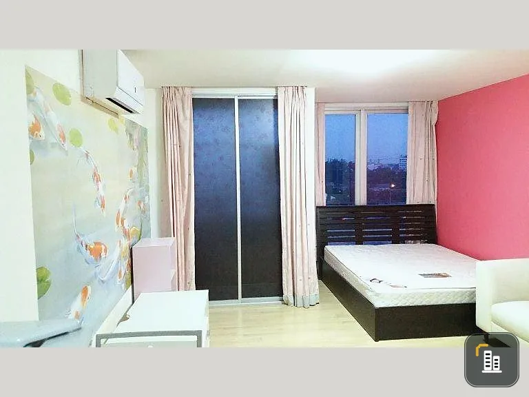 For sale: Condo Prima Srinakarin, studio room, bright colors, fully furnished, hurry and book before you miss out.