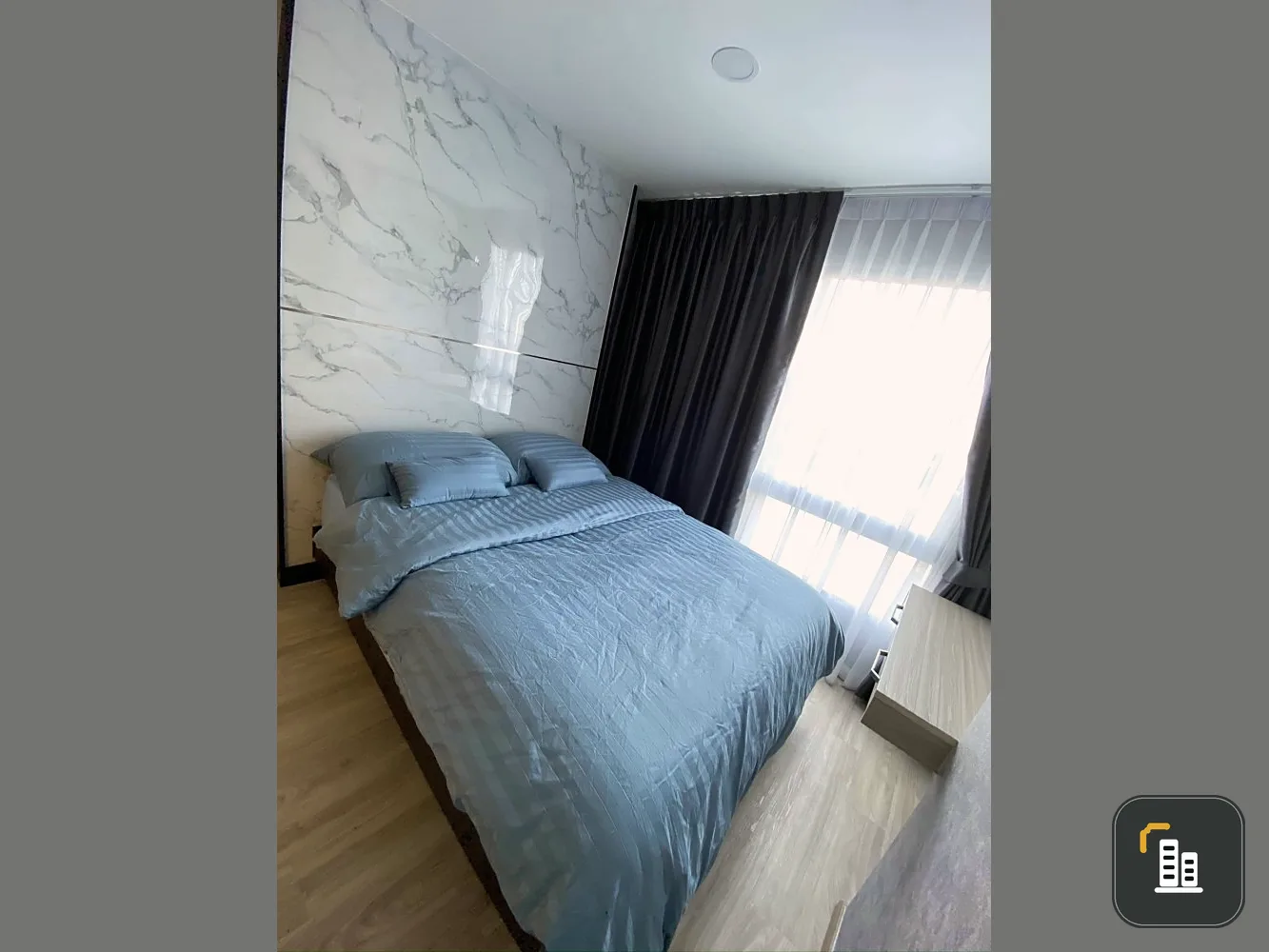For sale, for rent, Feel Condo Lat Phrao 33, has good built-in furniture and complete electrical appliances. Don't miss it.