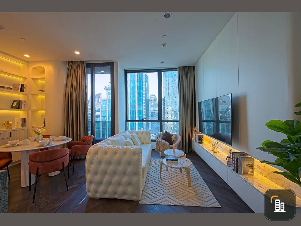 Condo for sale, The Es Sukhumvit 36, beautifully decorated room, fully built-in, fully furnished, just drag your suitcase in and move in.