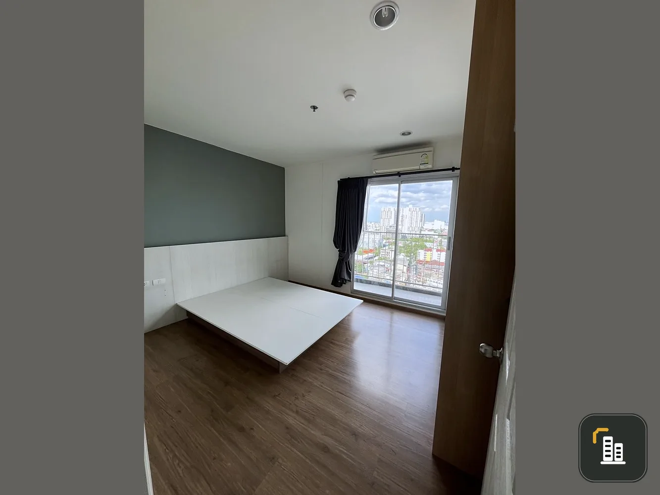 For sale, for rent, U Delight Ratchadaphisek, 2 bedrooms, 20th floor, fully furnished, ready to move in, reserve now, urgently.