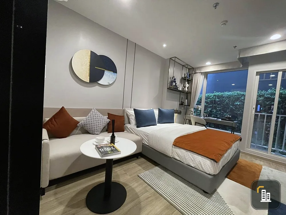 Down payment sale, Culture Thonglor, 12th floor, Studio room, not crowded, quiet, suitable for living, reserve now.