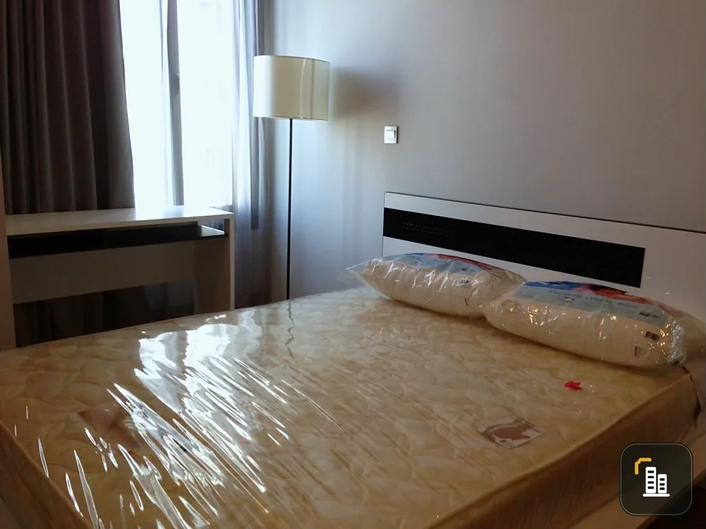 For rent: Keen by Sansiri, 23rd floor, very high, fully furnished, just bring your bags and move in.