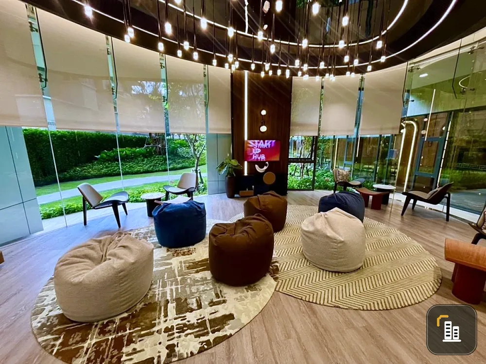 Down payment for sale, Life Rama 4 - Asoke, 24th floor, special room, east side, City view, Rama 4, reserve now.
