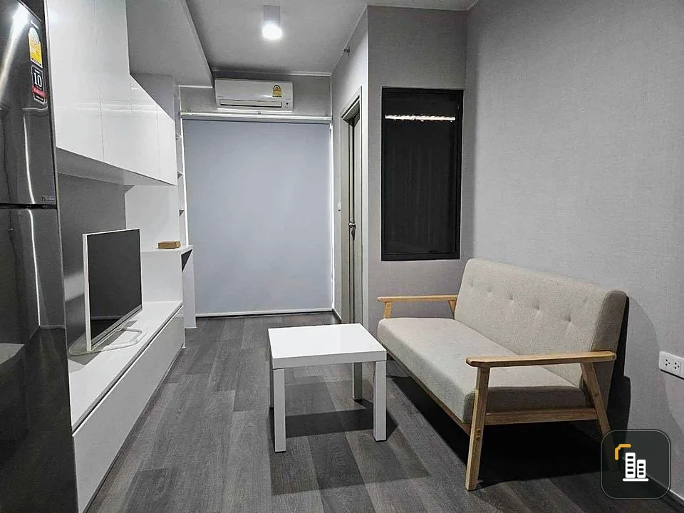For sale: Ideo Sukhumvit 93, decorated in a chic grey tone, built-in with lots of storage space, very tidy and spacious. Hurry and book now!