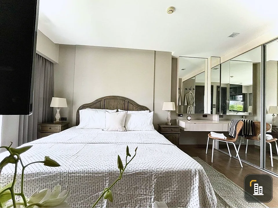 For rent: Tidy Thonglor, beautiful sunrise view from the lotus pond, peaceful and warm atmosphere, you must arrange it!