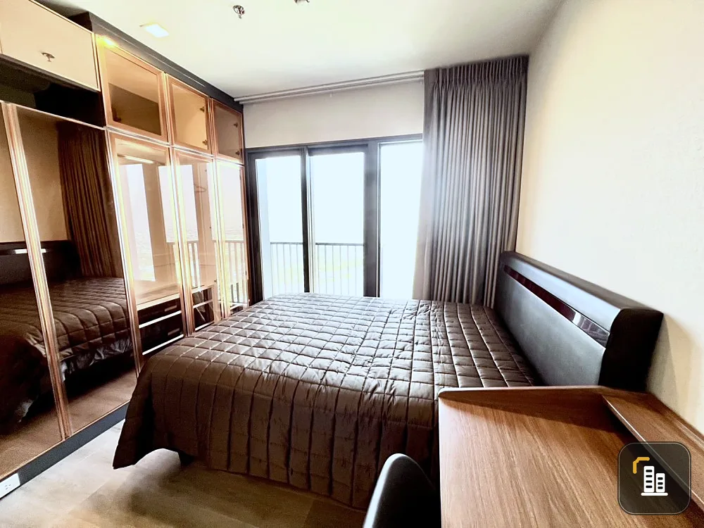 For rent, The Politan Aqua condo, 55th floor, full facilities, book now, urgently