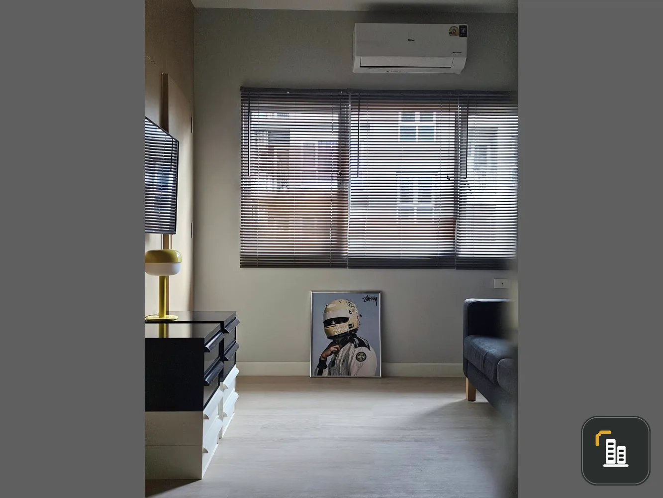 For sale: My Condo Sathorn-Taksin, beautiful room, simple but nice decoration, full of furniture, urgent... hurry up!