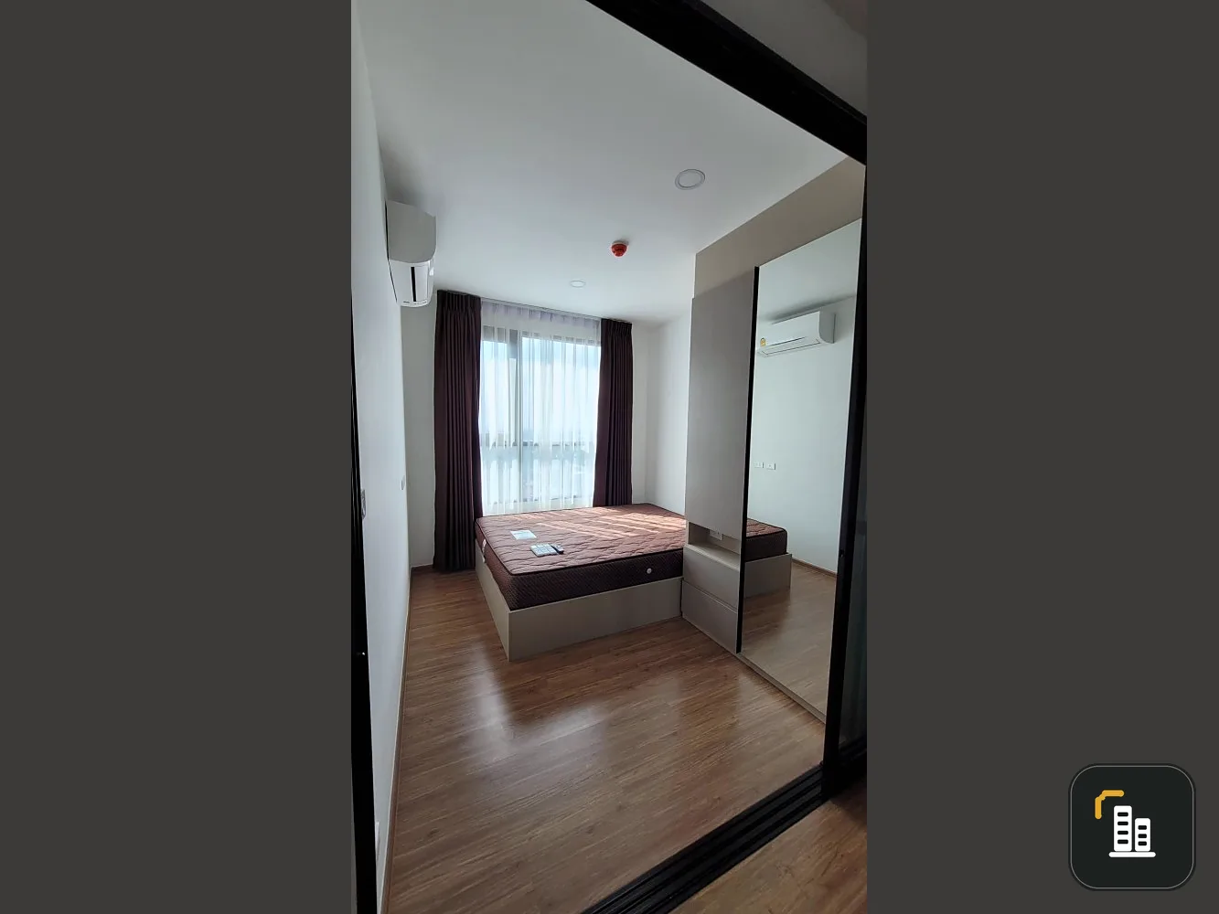 For rent: The Origin Ram 209 Interchange, 22nd floor, large room, comfortable, comes with complete decorations.