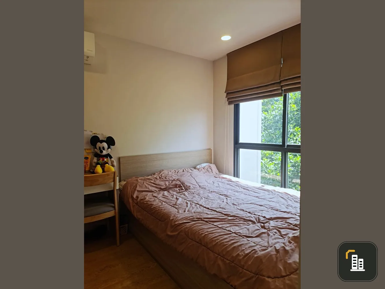Condo for sale, Cocoon Rama 9, 4th floor, not high, corner room, spacious, private, with furniture, don't miss out, hurry and book now.