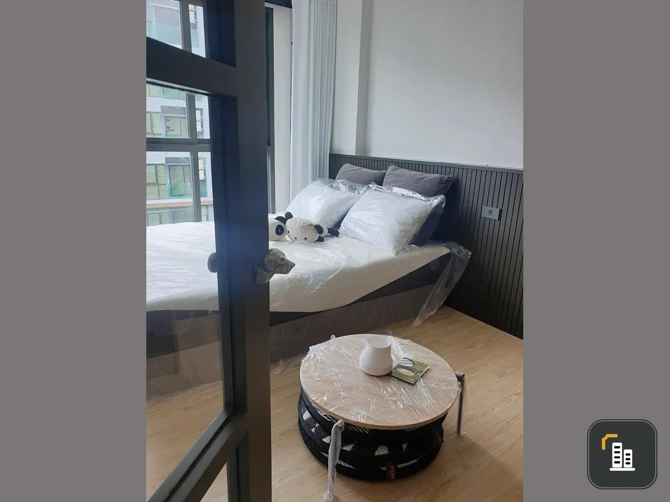 For sale: The Excel Hideaway Sukhumvit 50, fully furnished, built-in furniture throughout the room, good price, reserve now.