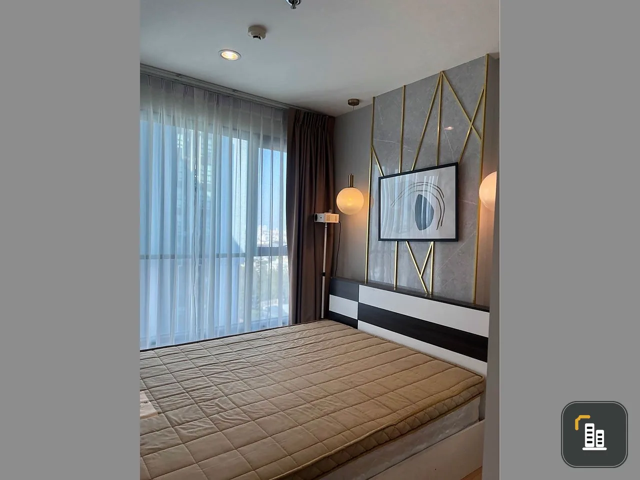 For sale, for rent, The Base Rama 9 - Ramkhamhaeng, very beautiful bedroom, well-decorated, high floor, hurry and book before you miss out.