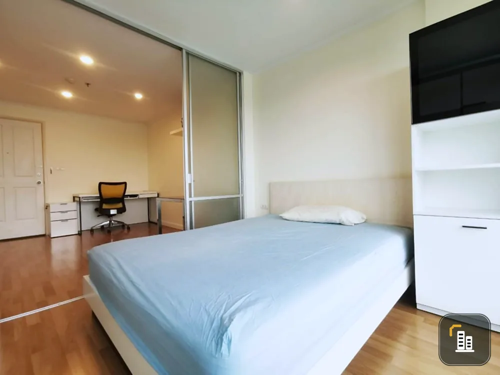 For rent: Lumpini Place Ramintra-Lak Si, no view obstruction, open balcony, fully furnished, ready to move in
