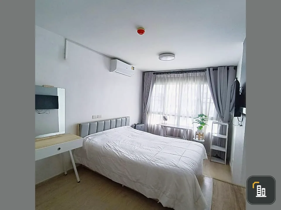 For rent: Elio Del Ray, a beautiful resort-style condo, fully furnished, just bring your own luggage and move in.