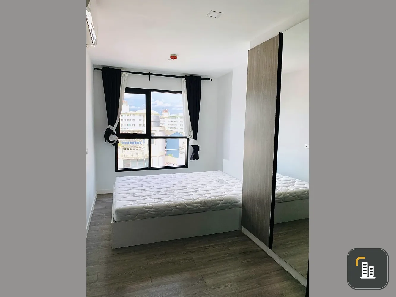 For rent: B-Loft Sukhumvit 107, a nice room with full facilities. Just bring your own luggage and move in. Don't miss out!