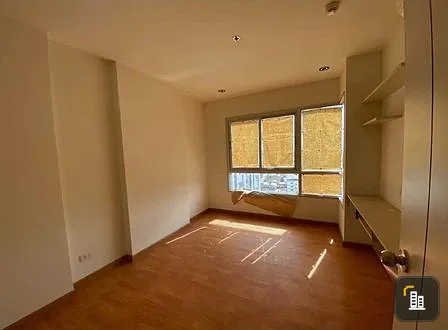 For sale: The President Phetkasem-Bang Khae, empty room, clean, airy, comfortable, can decorate the room as you like. Must reserve now.