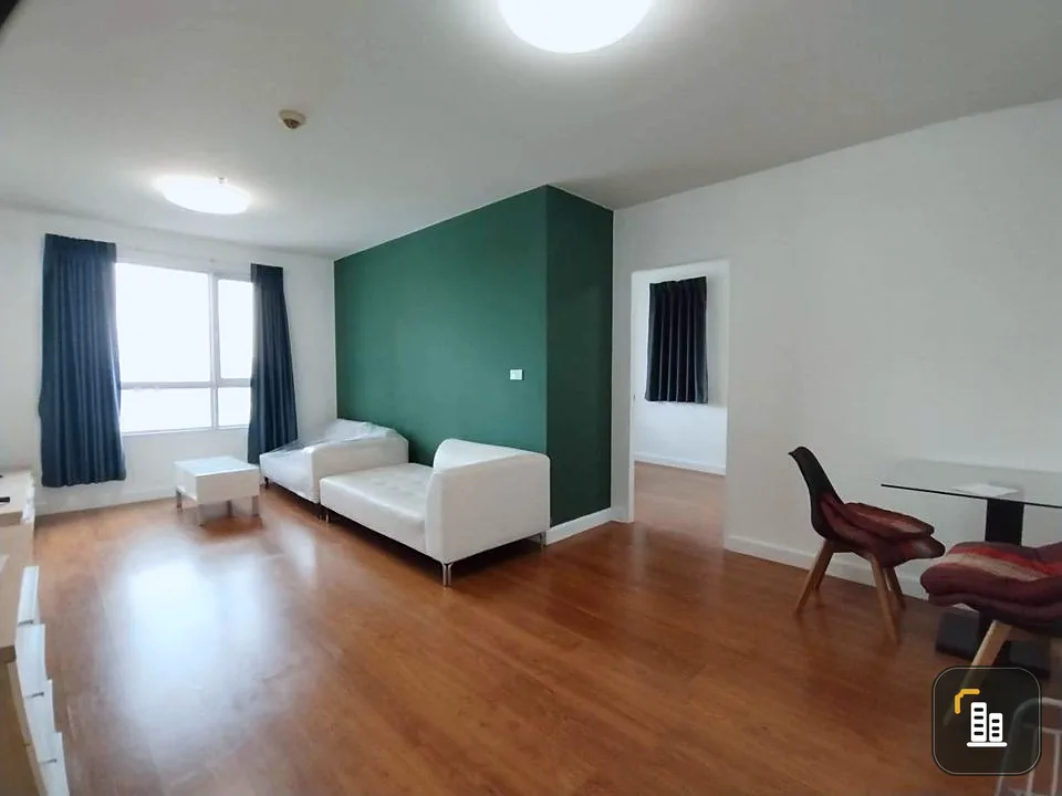 For sale One X Condominium Sukhumvit 26, spacious room, lots of usable space, good price, buy now, don't miss out.