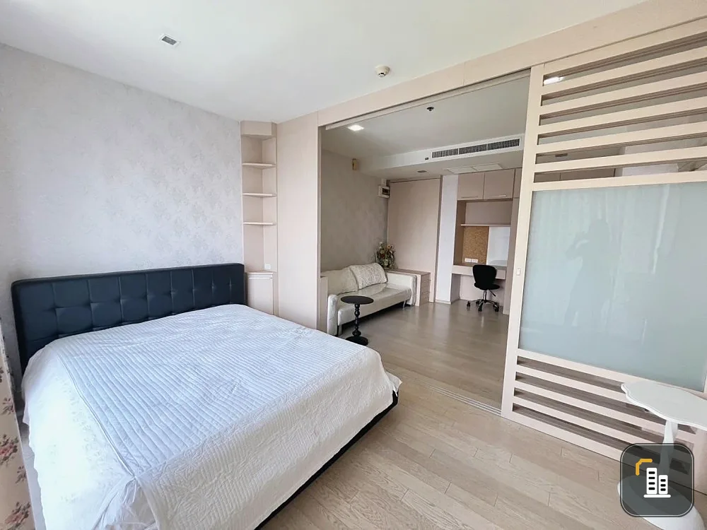For sale: Noble Solo, 19th floor, city view, corner room, fully furnished, book now, don't miss out, hurry!