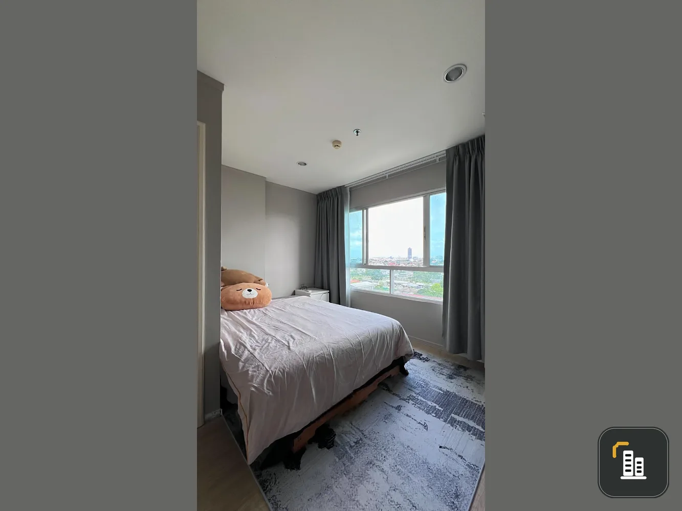 For sale: Lumpini Park Rattanathibet - Ngamwongwan, cool breeze all day, corner room, private, city view, hurry and book now.