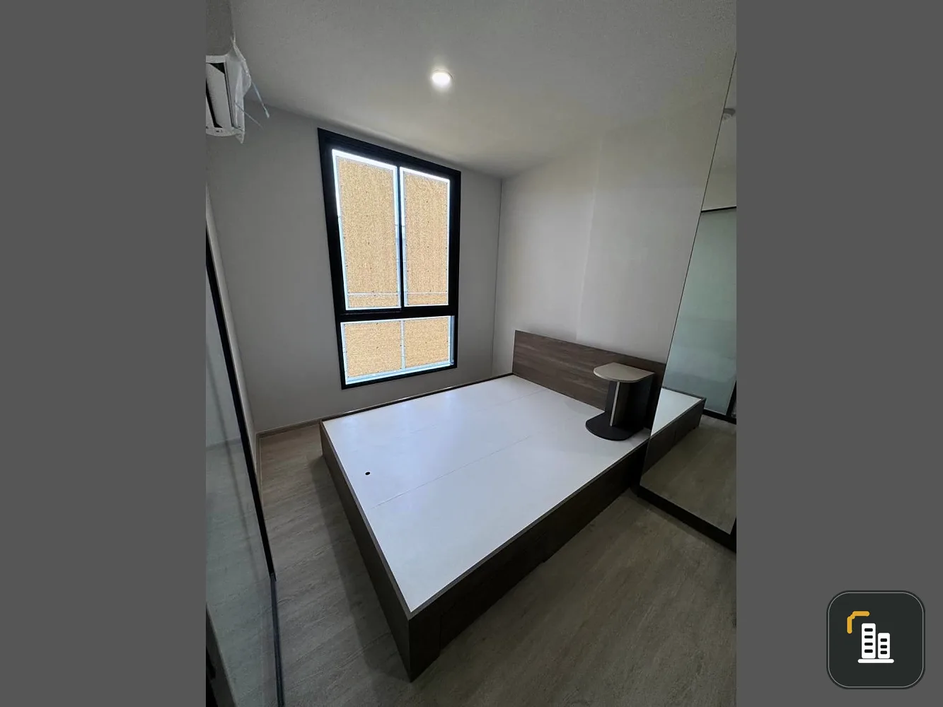 For sale: New Core Kukot Station, 5th floor, bright and comfortable room, fully furnished. Interested? Come and reserve now!