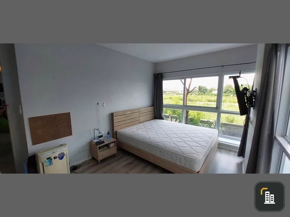 For sale or rent: Double Lake Condominium, 2 floors, 2 units, not very high, spacious rooms, well-proportioned, fully furnished. Don't miss it.