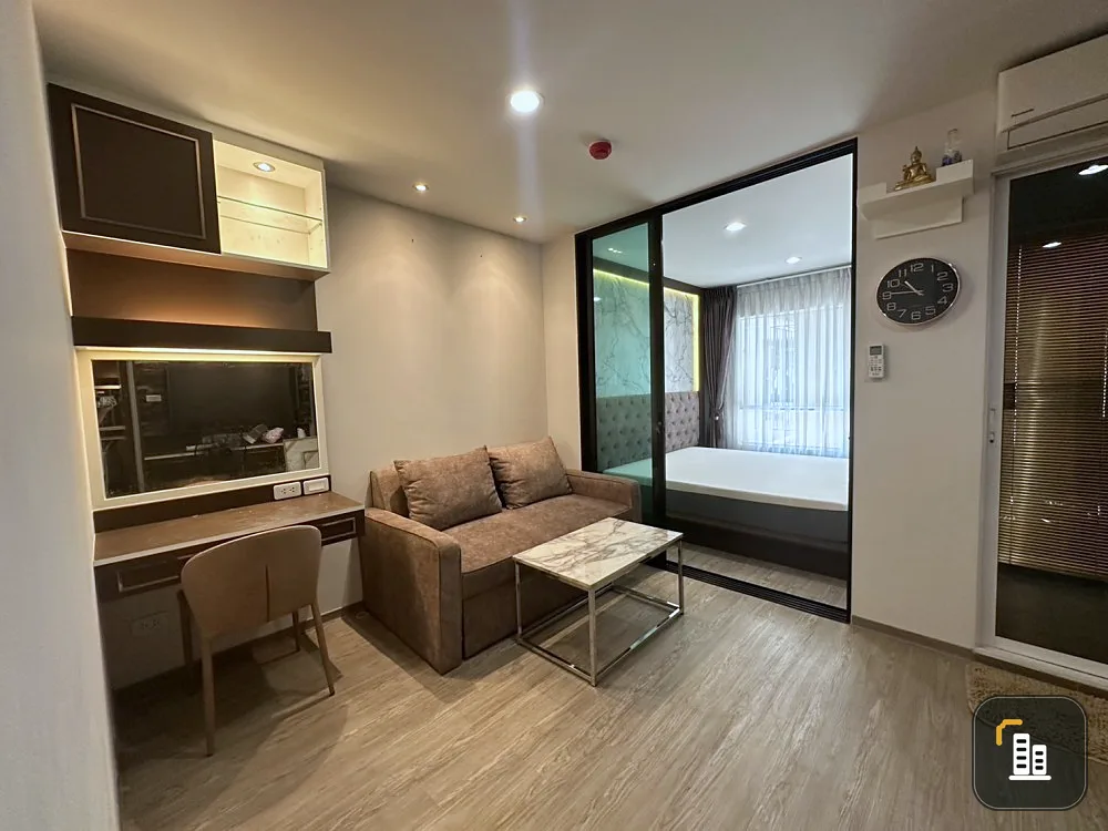 Urgent sale!! Condo The Iris Rama 9-Srinakarin, 6th floor, Building B, beautiful room, good price, ready to move in, don't miss it!!