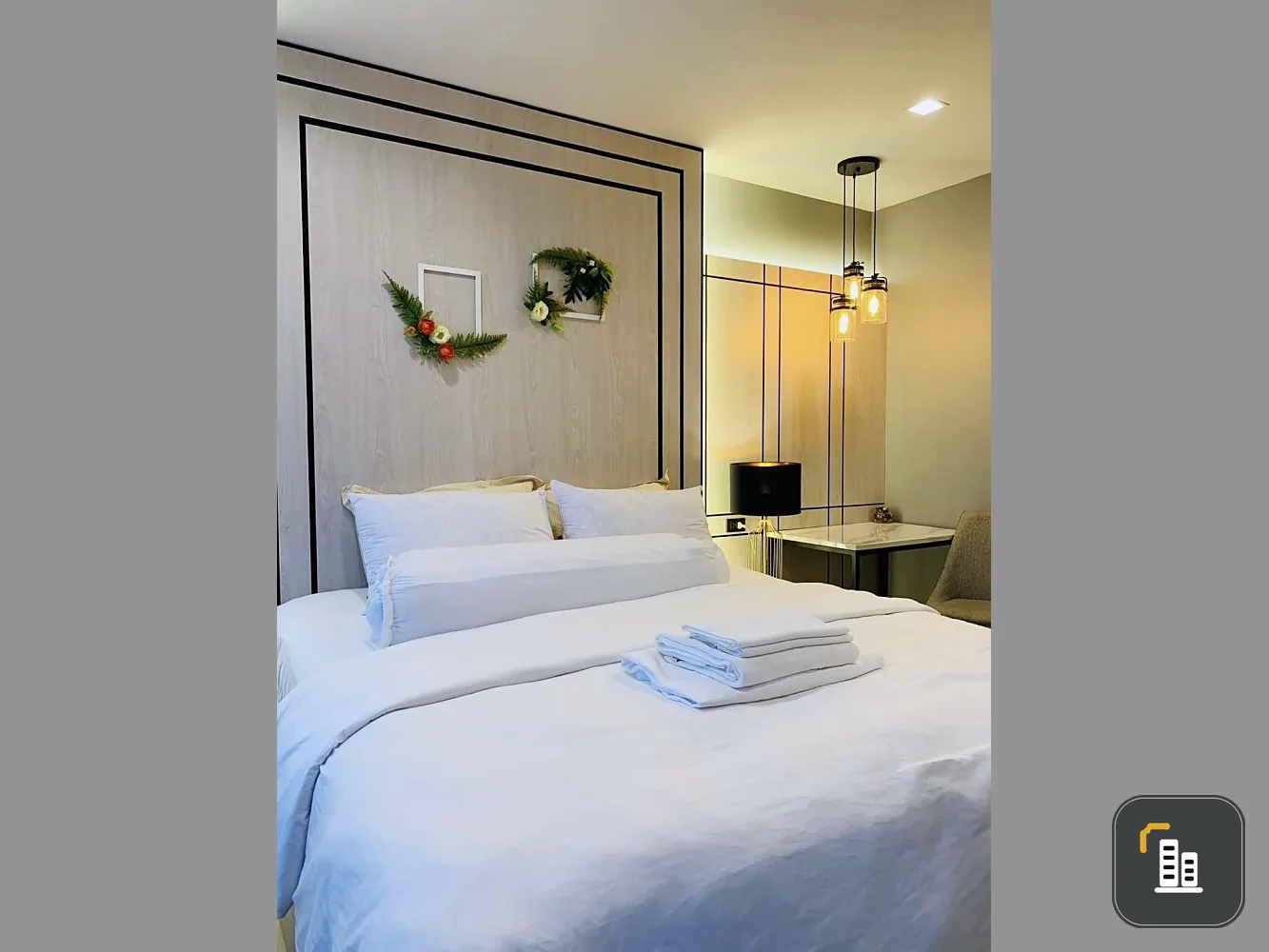 For rent: Life One Wireless, beautifully decorated room, fully built-in, high floor, great view. You will regret it if you miss it.