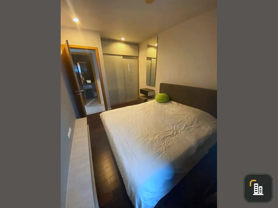 Circle Condominium for rent, high floor, 37, beautiful view, convenient transportation, near MRT Phetchaburi, do not book and you will regret