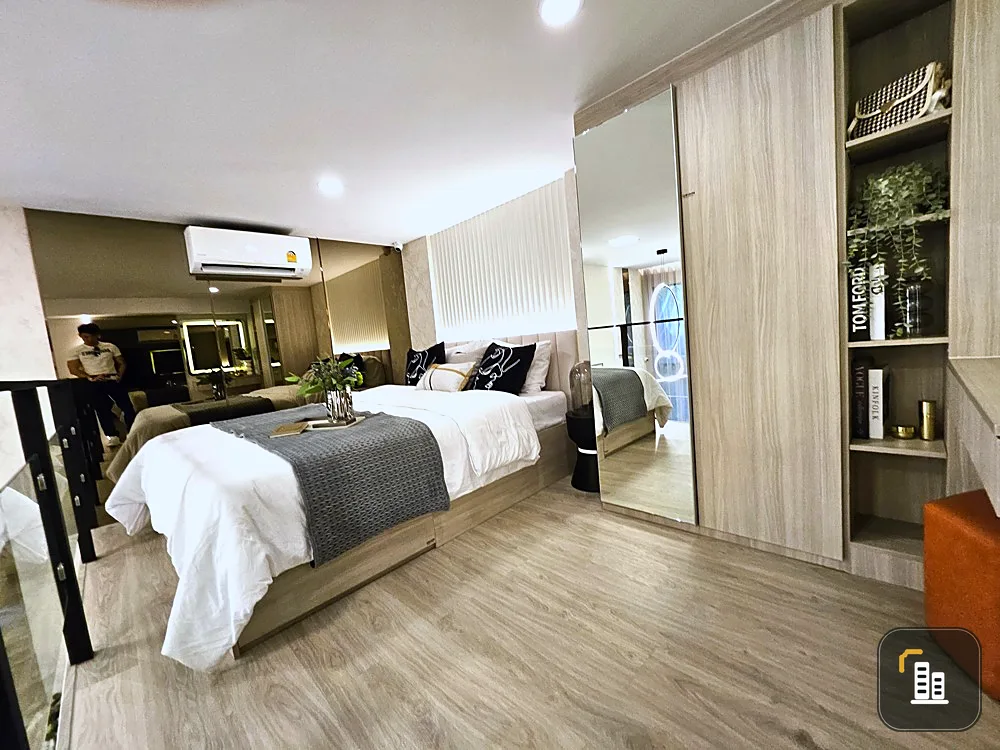 Down payment sale Origin Plug & Play Srinakarin 33rd floor, good project, worth living, book now, don't miss it.
