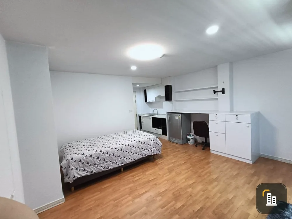 For sale: Park View Vibhavadi, Building A5, 8th floor, airy, fully furnished, book now, don't hesitate.