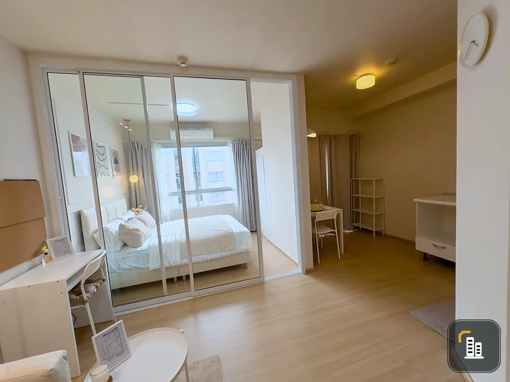 For sale: Plum Condo Samakkhi, 7th floor, separate rooms, beautifully decorated, pleasing to the eye, you can't miss this opportunity to reserve.