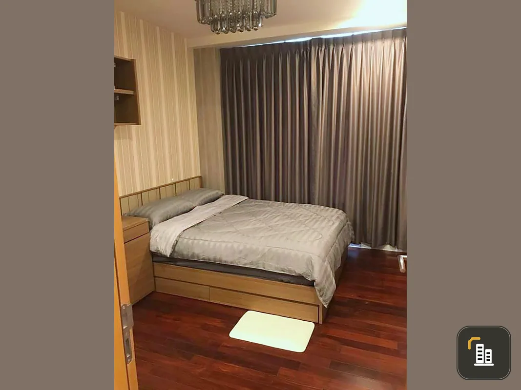Circle Condominium for rent, fully furnished, fully furnished + electrical appliances Just carry one bag and move in.