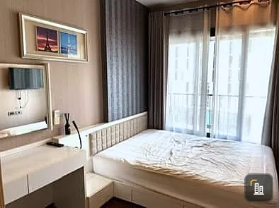 For sale, for rent, Wyne Sukhumvit, decorated with beautiful wallpaper, excellent built-in furniture, complete with electrical appliances. Must book.