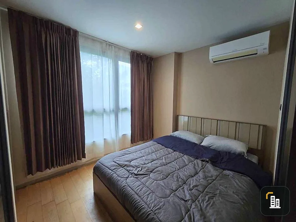 For sale: Hue Sukhumvit, fully furnished with furniture and appliances, lots of freebies, ready to move in
