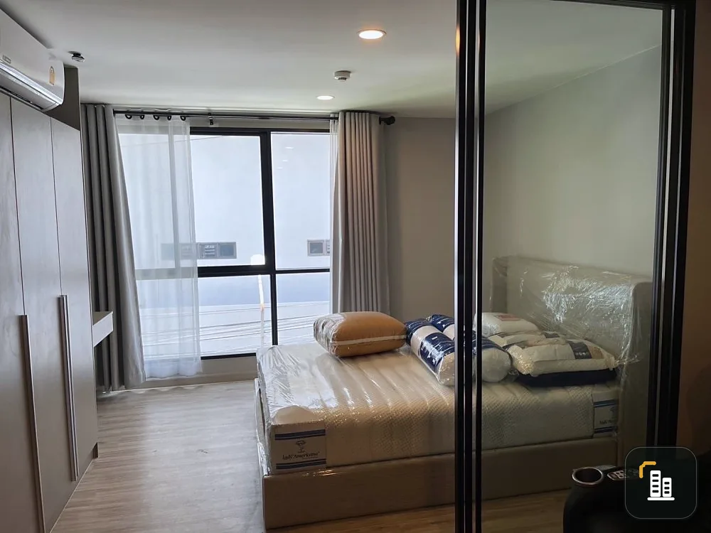 For sale: The Belgravia @ Ratchada-Ladprao 15, clean and comfortable room, fully furnished, corner room, must reserve like this.