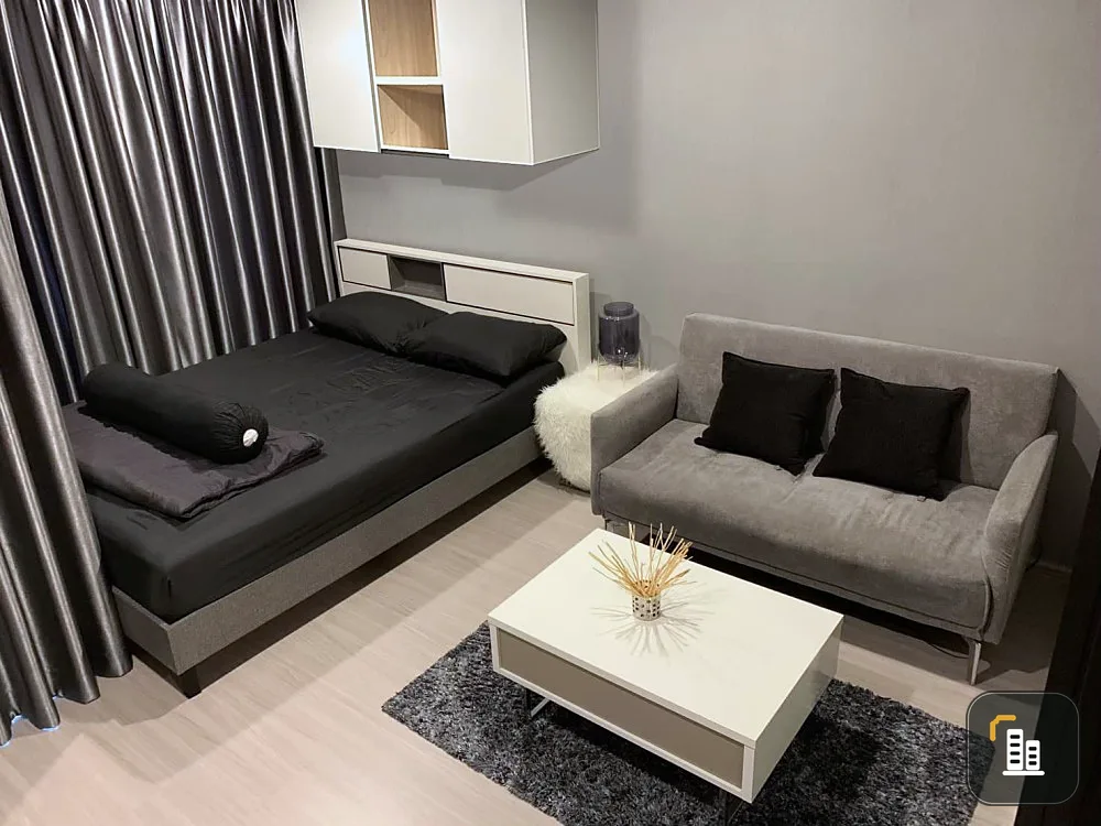 Urgent sale! Aspire Asoke-Ratchada, beautifully decorated room, controlled color tones, comes with a special price. You must hurry and reserve now.