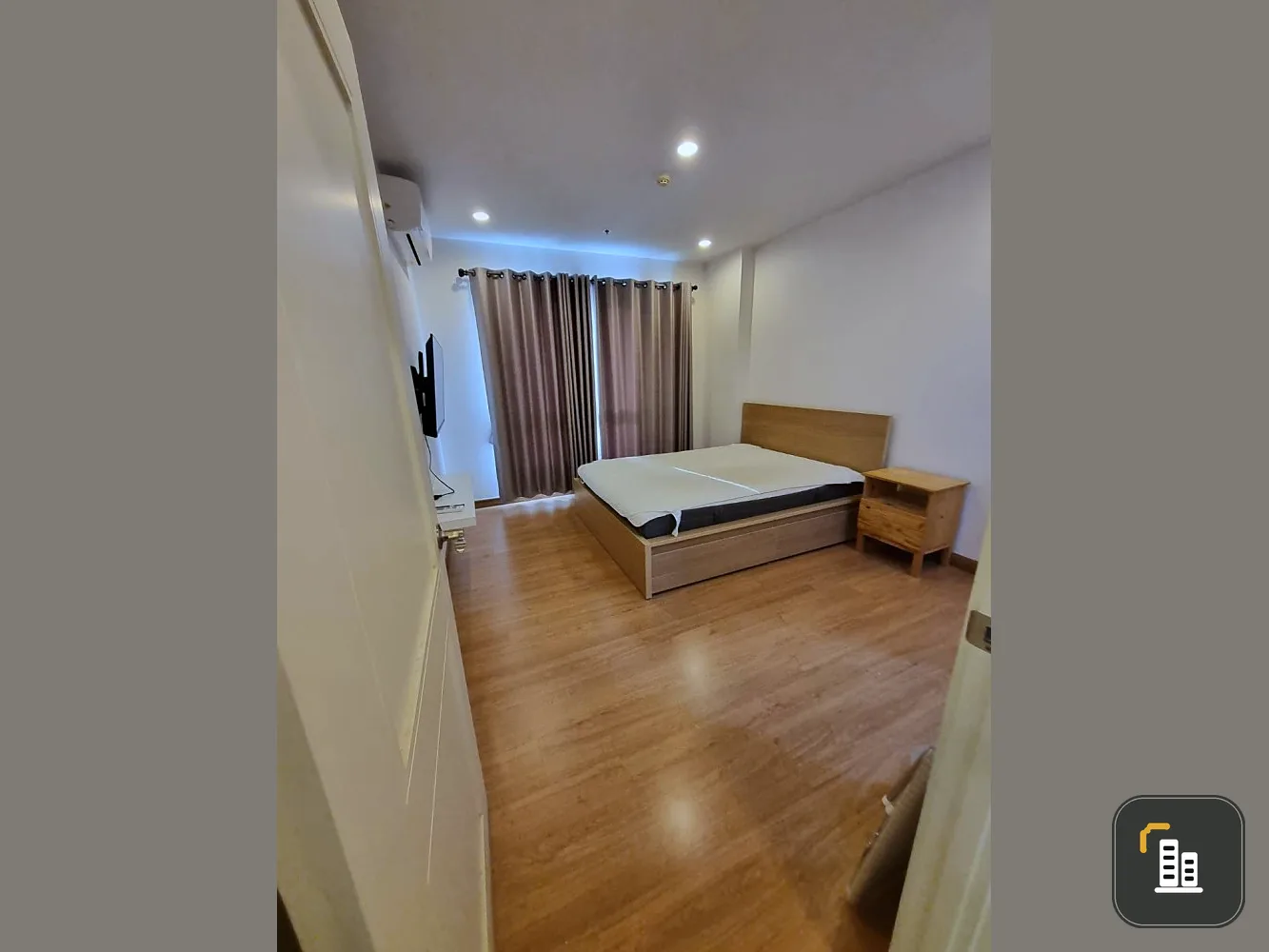 For rent Supalai Wellington 2, spacious room, lots of usable space, comfortable, not cramped, complete with furniture, must book.