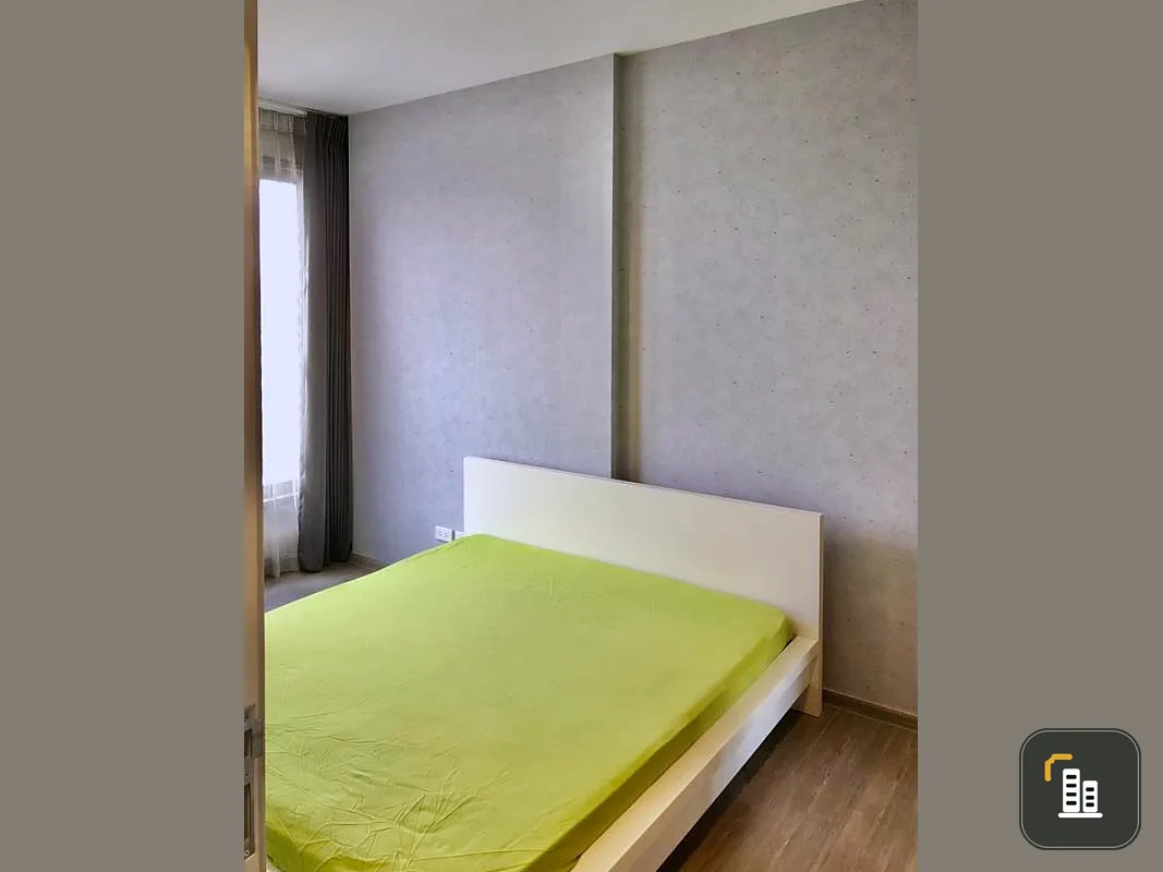 Sale Nye by Sansiri, very cool decorated room Golden location near amenities Book it and you won't regret it.