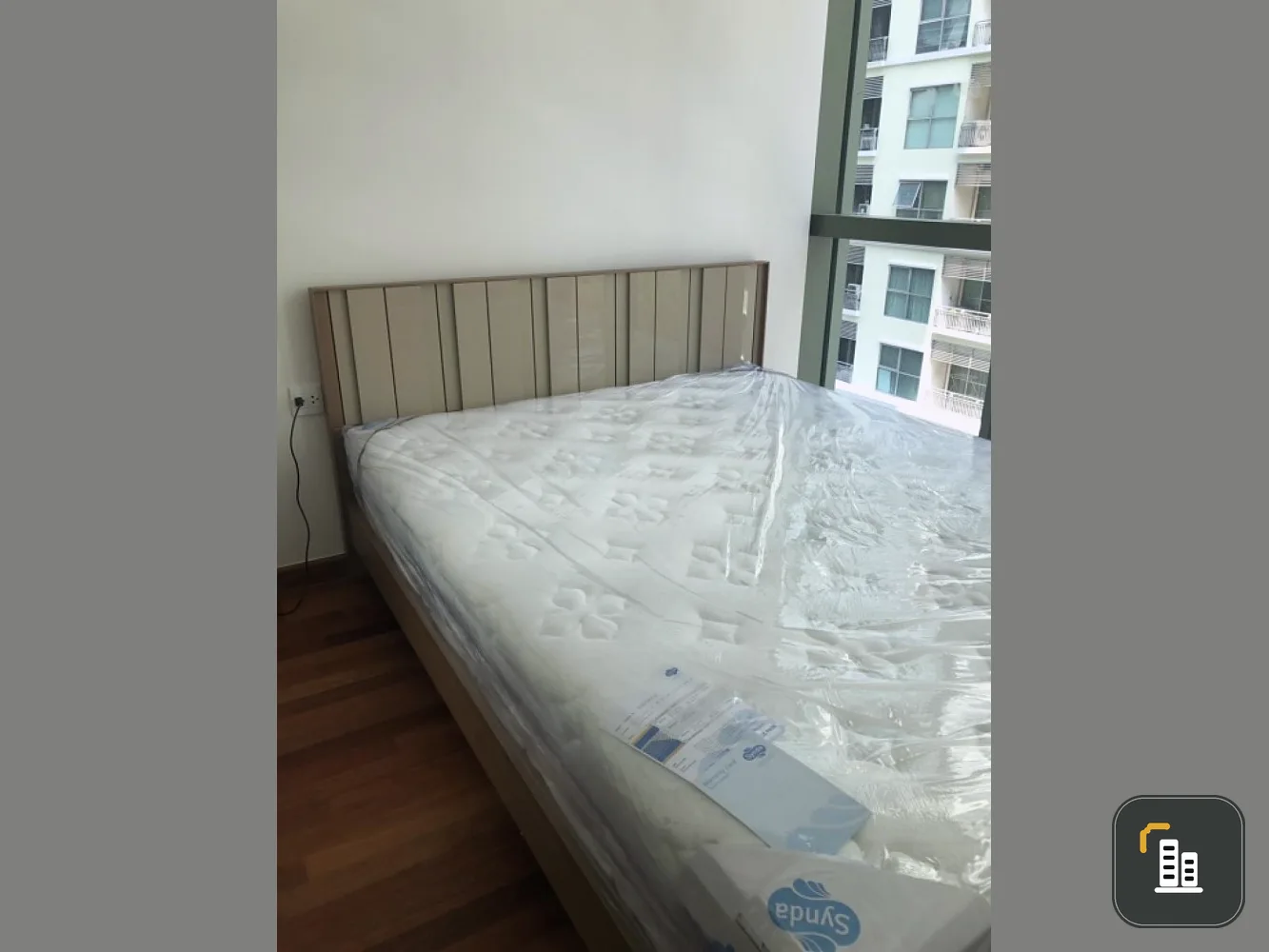 For sale: Wish Signature Midtown Siam, 10th floor, free furniture and appliances in the whole room, reserve now, hurry!