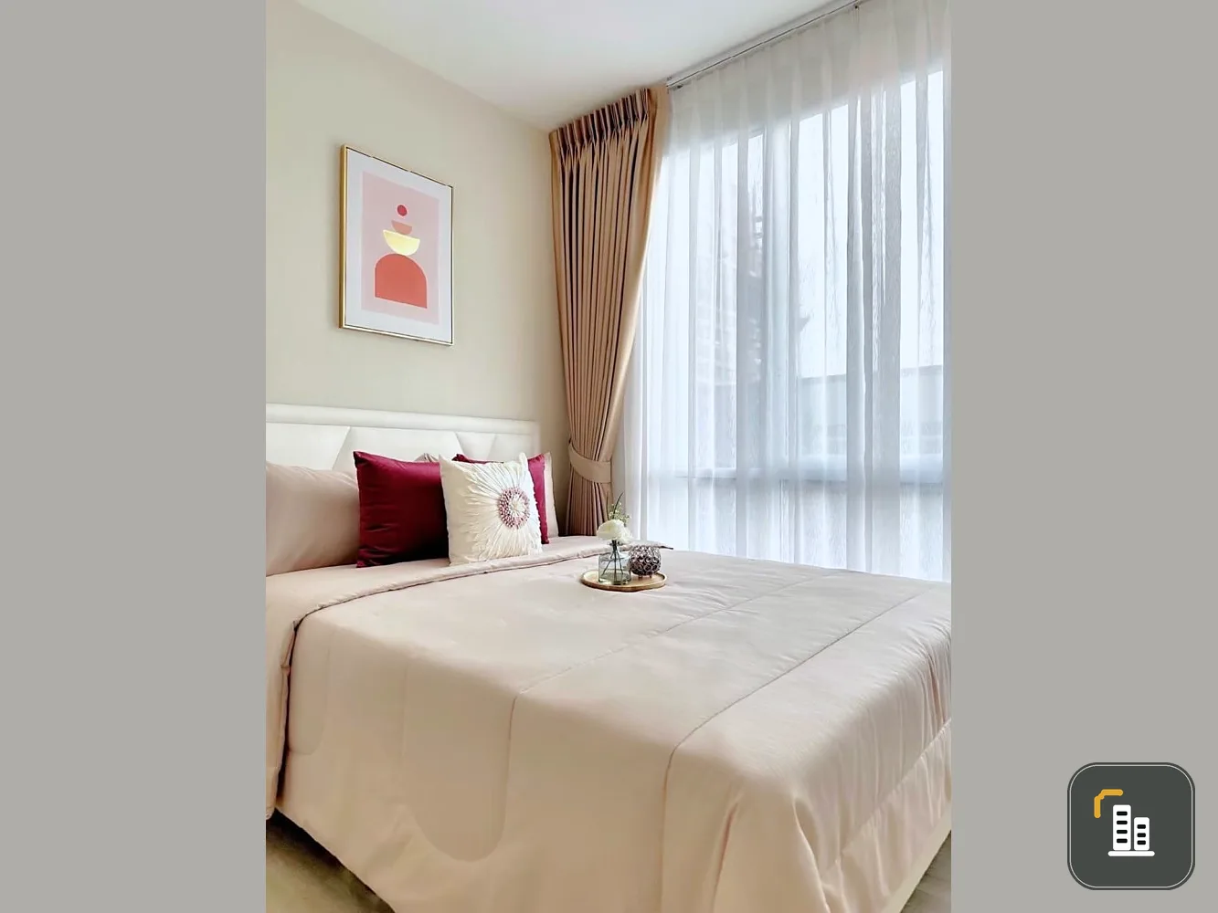 For rent: The Sky Sukhumvit, 2nd floor, beautiful and stunning room, fully furnished, book now, don't wait.