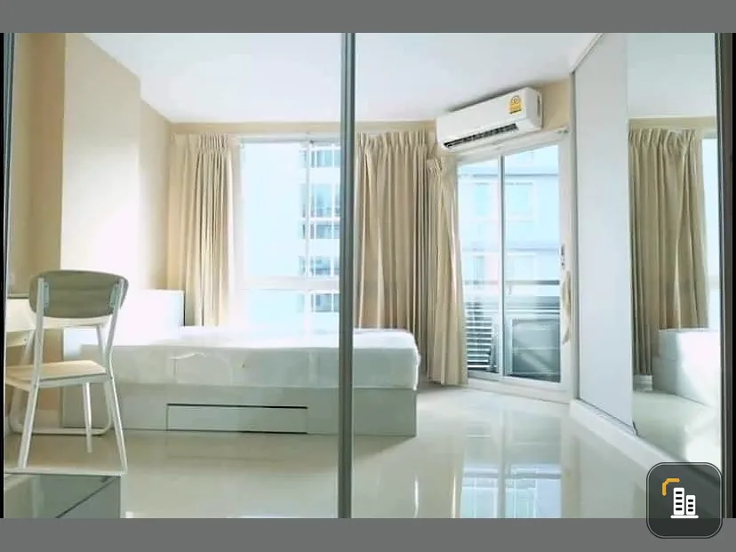 For sale: Swift Condo ABAC Bangna, separate room, 6th floor, Building D, swimming pool view, convenient, complete here, move quickly.