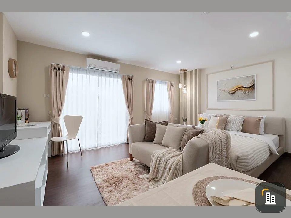 For sale: The Escape Condominium Sukhumvit 101/1, beautifully decorated room, very complete furniture, hurry and reserve now!