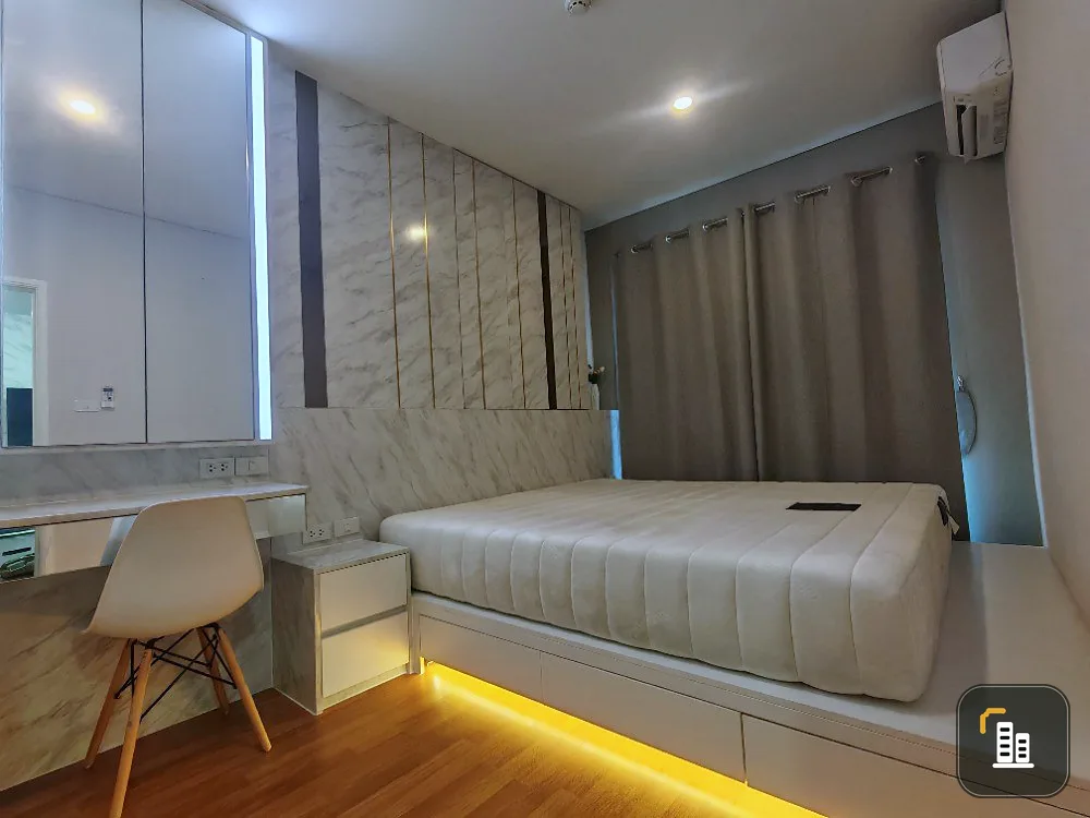 For sale: Lumpini Place Rama 3-Riverine, 14th floor, beautiful room, fully furnished, ready to move in, reserve now, urgently.