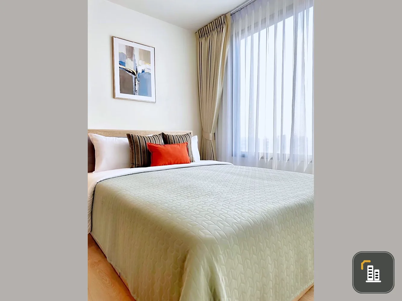 For rent: Chewathai Kaset Nawamin, 11th floor, beautiful room, fully furnished, interested, hurry and reserve now, urgently.