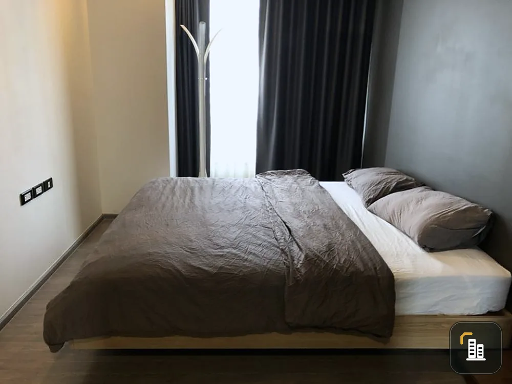 Nye By Sansiri, quick sale, 1 bedroom, 1 bathroom, darkly decorated room A little loft style. Very nice. Book now.