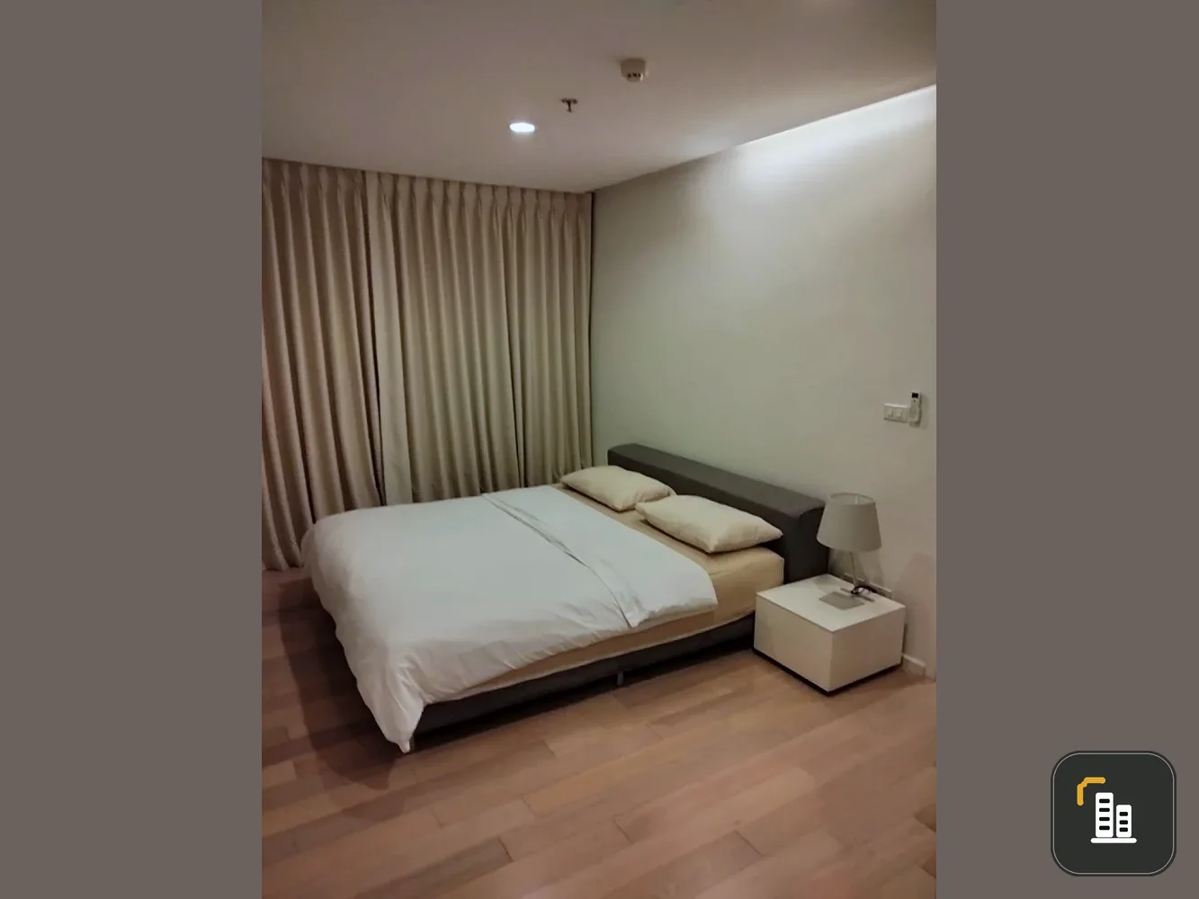 For rent!! Condo 15 Sukhumvit Residence, 12th floor, beautiful room, high floor, fully furnished, move in now!!