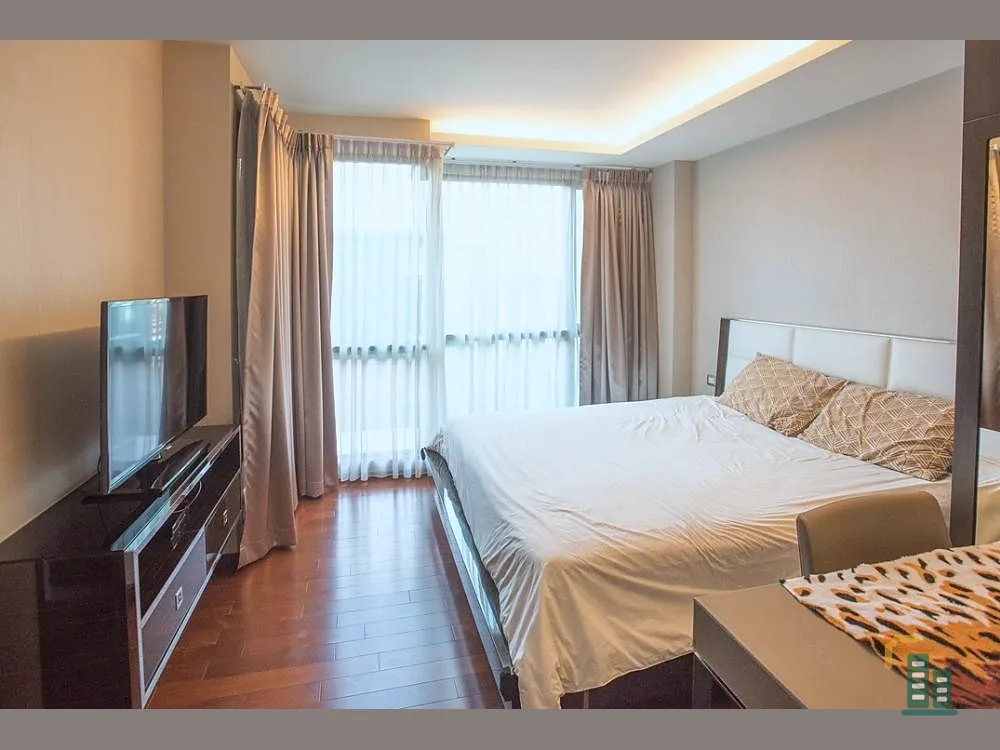 For sale: The Address Sukhumvit 61, 2nd floor, beautiful room, spacious, comfortable living, if interested in owning, hurry and reserve now!