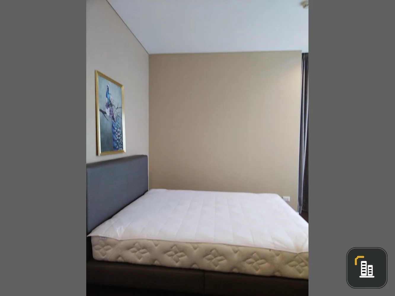 For rent: The Saint Residences, 24th floor, Chatuchak Park view, fully furnished room, nice to live in, book now, don't miss out.